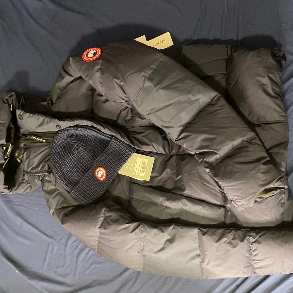 Canada Goose Armstrong Quilted Hooded jacket & hat